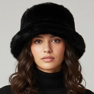 Elegant Black Faux Fur Bucket Hat